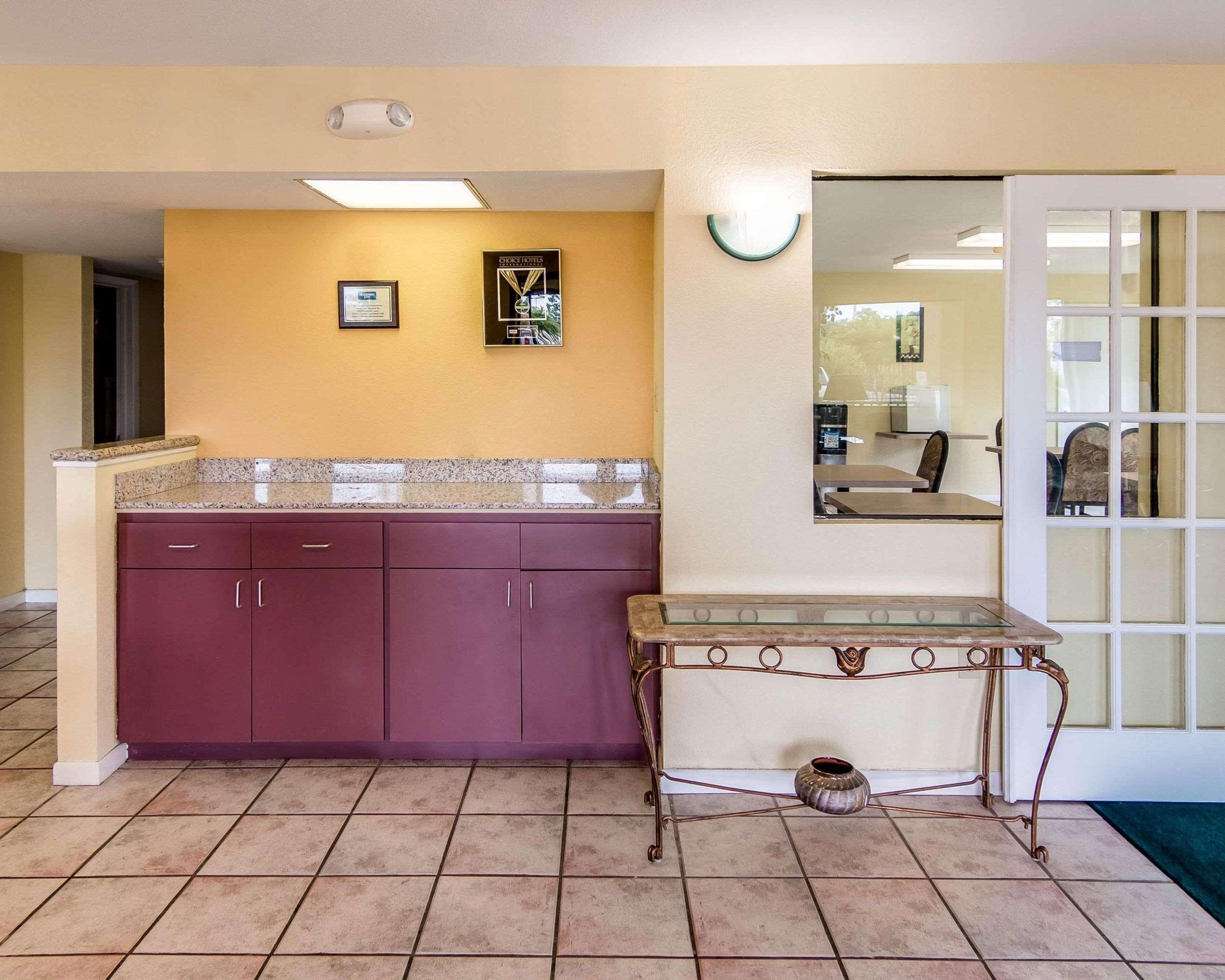Rodeway Inn & Suites Hwy 290 Nw Хюстън Екстериор снимка